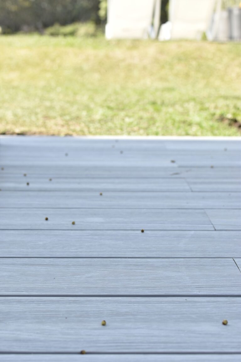 decorative outdoor wpc garden decking